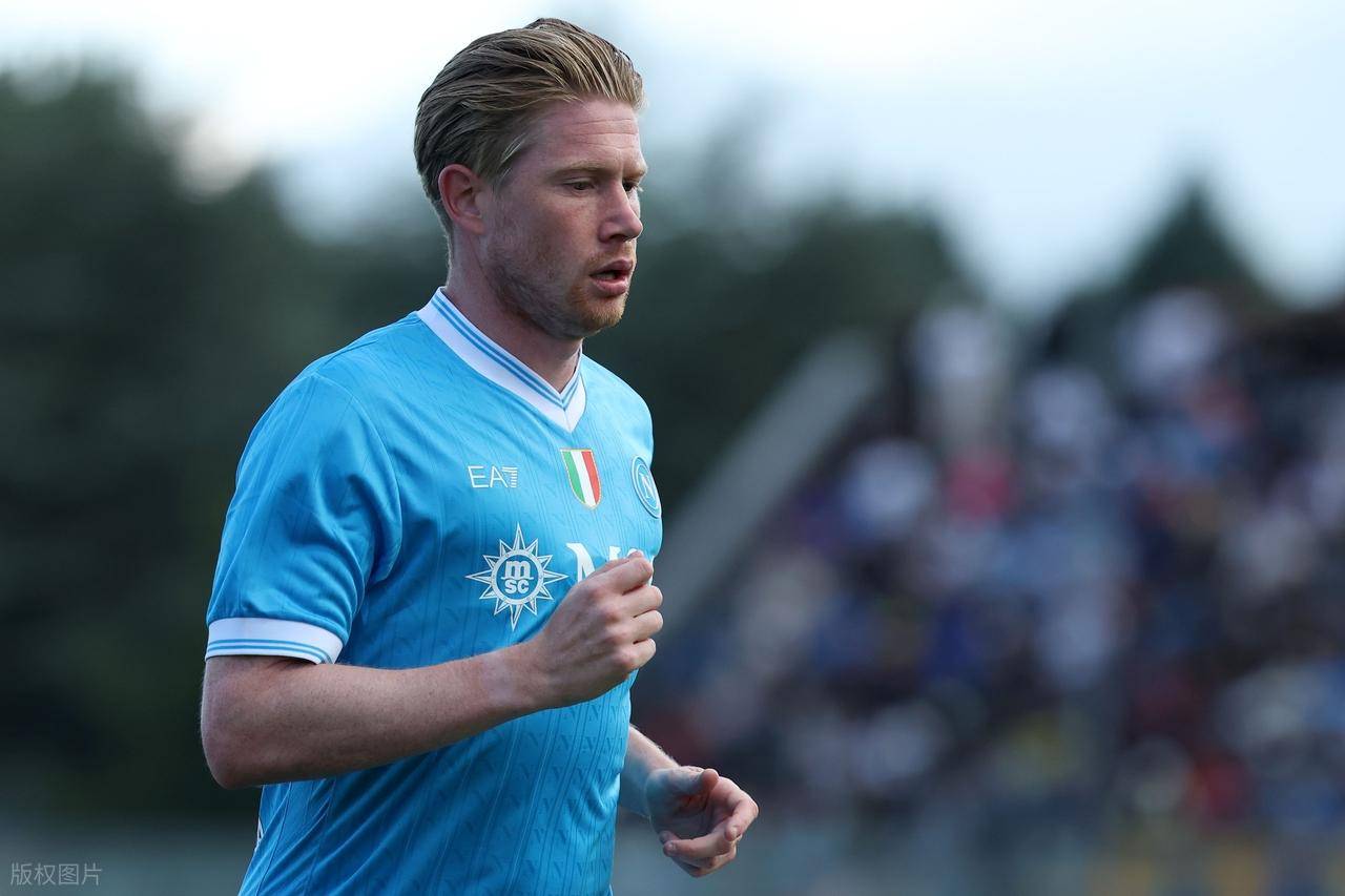 马切吉亚尼：奥古斯托客串不了右路；索默的扑救有问题