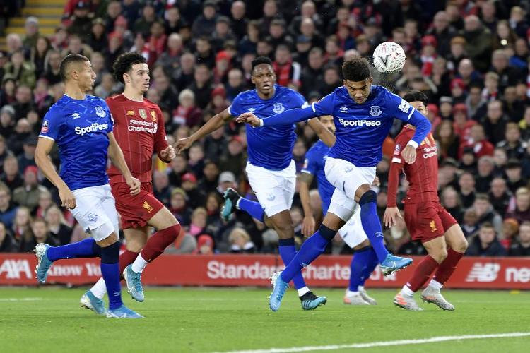 扑救成功率仅58%！多纳鲁马此项数据排在英超倒数第三