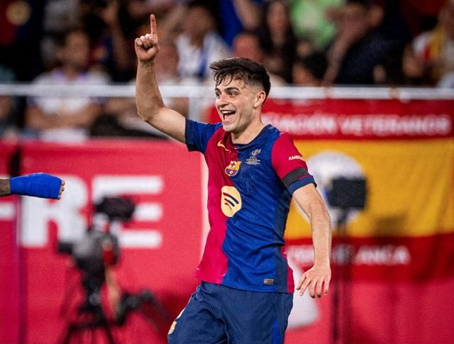 图片报：多特坚决拒绝重新签回桑乔，认为其已经找不回状态